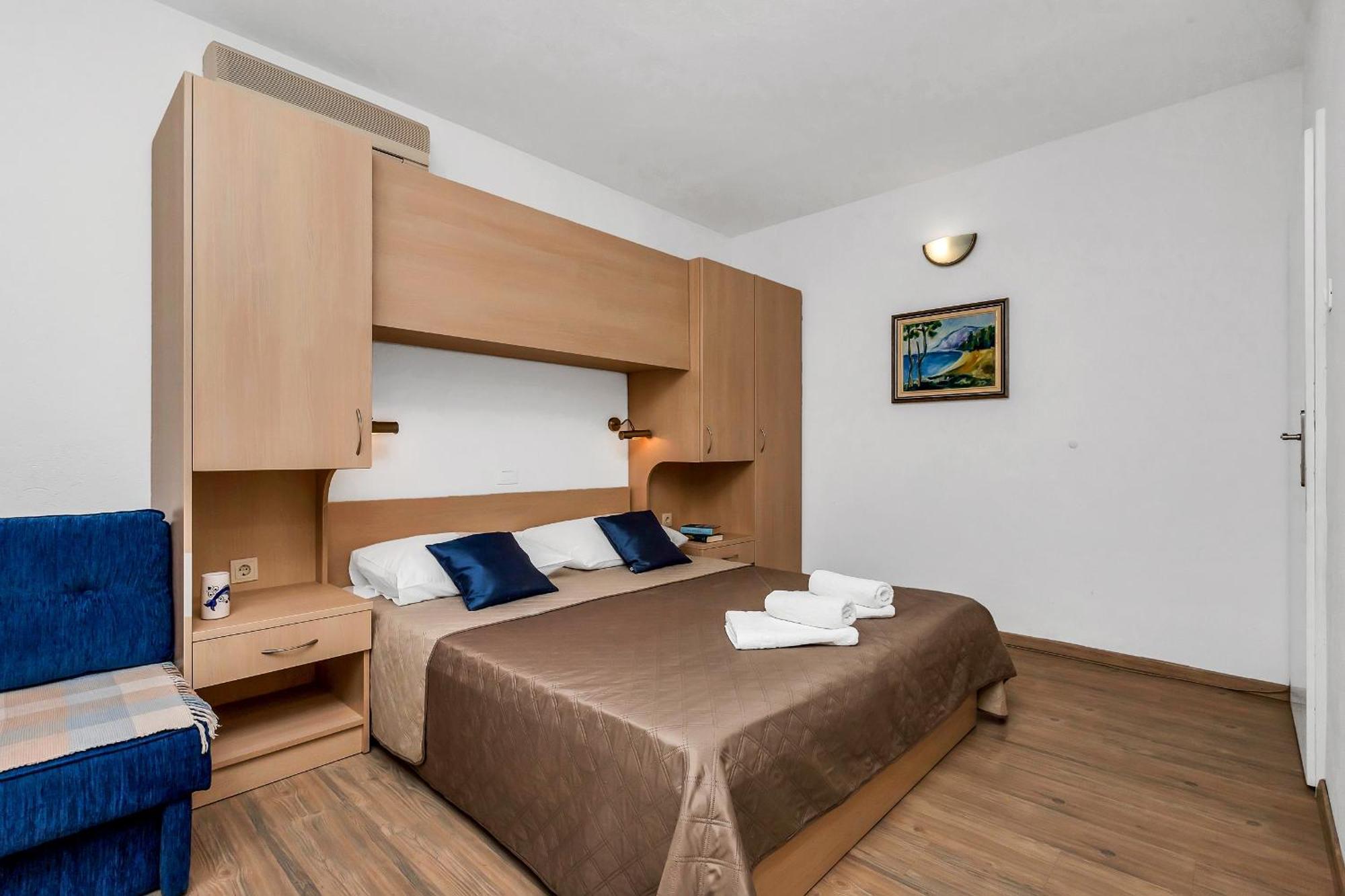 Apartments And Rooms By The Sea Baska Voda, Makarska - 2578 Rom bilde